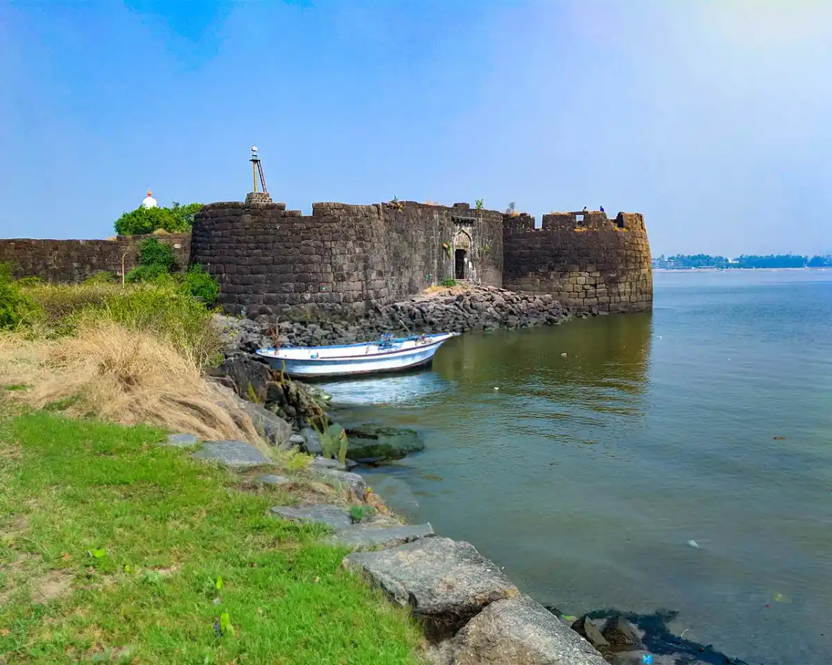Kolaba Fort Mumbai
